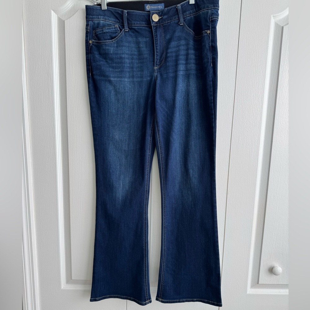 Democracy Women’s Dark Indigo Flare Leg Jeans Size 14